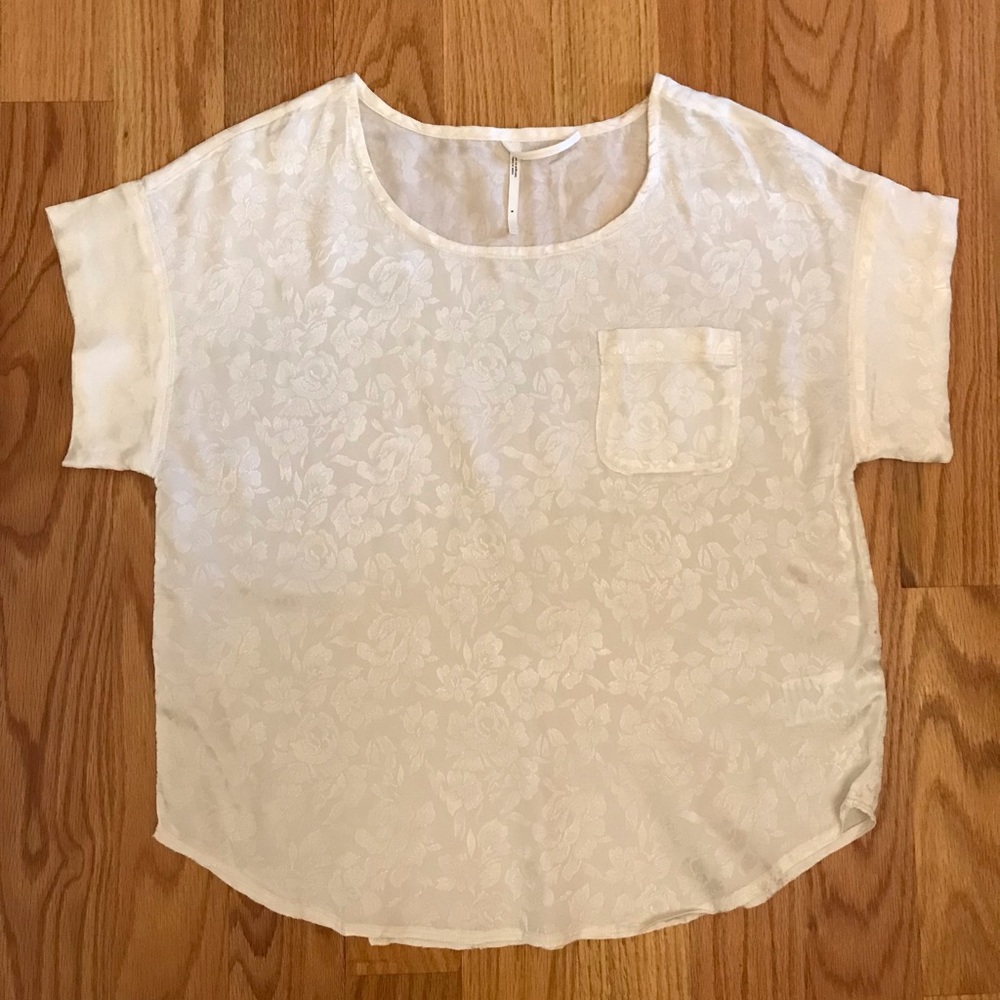 Anthropologie shirt. Never worn.